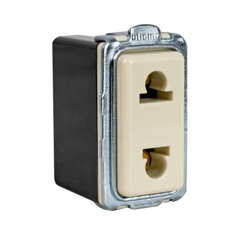 DADO BTICINO 5025 TOMACORRIENTE